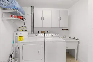 170 SW 52nd St, Cape Coral, FL 33914 - Photo 25
