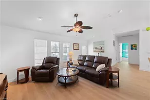 170 SW 52nd St, Cape Coral, FL 33914 - Photo 9