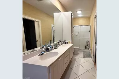 5601 Cove Cir, Naples, FL 34119 - Photo 27