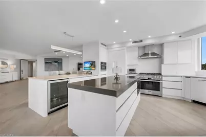 6597 Nicholas Blvd #401, Naples, FL 34108 - Photo 5