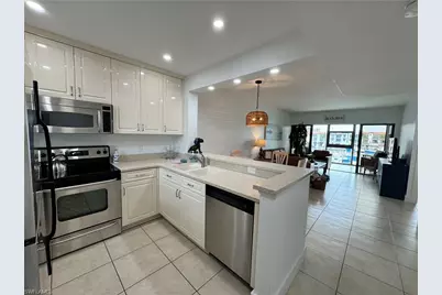 801 River Point Dr #206A, Naples, FL 34102 - Photo 3