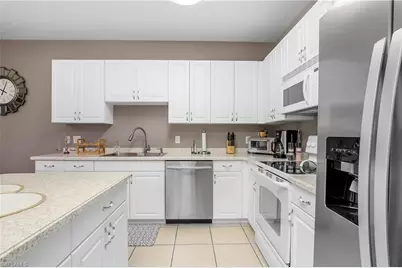 9621 Spanish Moss Way #3825, Bonita Springs, FL 34135 - Photo 7