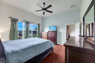 2010 Fairmont Ln, Naples, FL 34120 - Photo 17