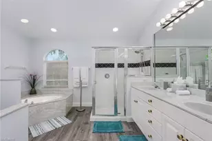 1537 Vintage Ln, Naples, FL 34104 - Photo 5