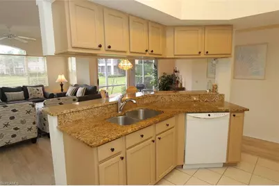 9060 Palmas Grandes Blvd #101, Bonita Springs, FL 34135 - Photo 11
