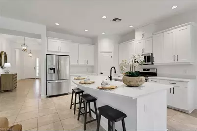 19657 Estero Pointe Ln, Fort Myers, FL 33908 - Photo 3