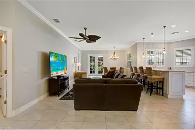 4821 Europa Dr, Naples, FL 34105 - Photo 9