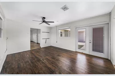 5460 Bayshore Rd, North Fort Myers, FL 33917 - Photo 11