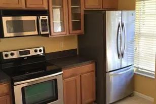 8071 Pacific Beach Dr, Fort Myers, FL 33966 - Photo 3