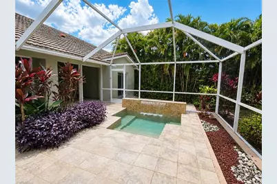 119 Plantation Cir, Naples, FL 34104 - Photo 9