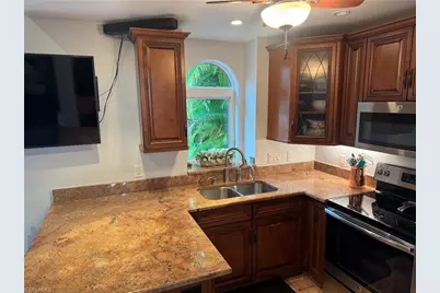 4874 Southern Breeze Dr, Naples, FL 34114 - Photo 5