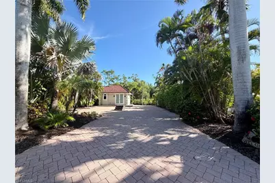 4874 Southern Breeze Dr, Naples, FL 34114 - Photo 3