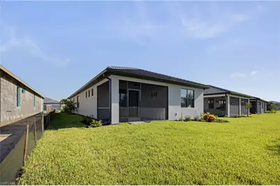 19226 Hinkley Dr, Estero, FL 33928 - Photo 37