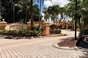 1265 Wildwood Lakes Blvd, Naples, FL 34104 - Photo 21