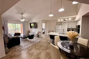 1265 Wildwood Lakes Blvd, Naples, FL 34104 - Photo 19