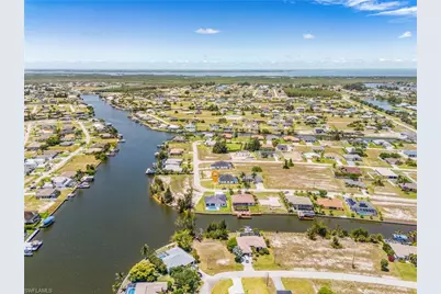 2303 NW 35th Ave, Cape Coral, FL 33993 - Photo 29