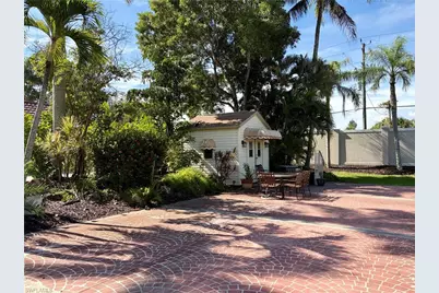 4596 Southern Breeze Dr, Naples, FL 34114 - Photo 3