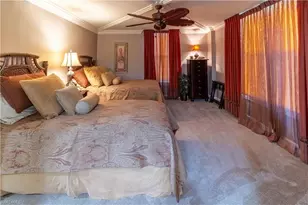 10701 Gulf Shore Dr, Naples, FL 34108 - Photo 19