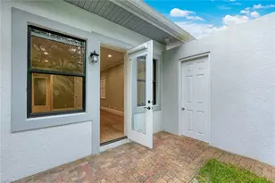 1725 Supreme Ct, Naples, FL 34110 - Photo 33