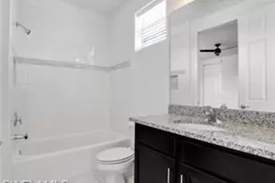 10008 Chesapeake Bay Dr, Fort Myers, FL 33913 - Photo 33