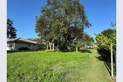 2990 Orange Grove Trl, Naples, FL 34120 - Photo 7