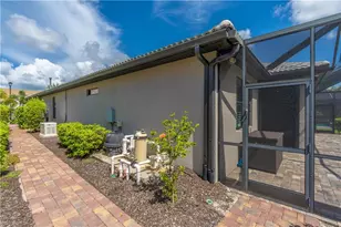 7473 Winding Cypress Dr, Naples, FL 34114 - Photo 31