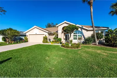 8361 Trentwood Ct, Fort Myers, FL 33912 - Photo 3