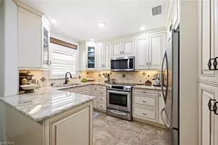 1549 Sandpiper St, Naples, FL 34102 - Photo 7