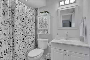 170 Turtle Lake Ct, Naples, FL 34105 - Photo 23