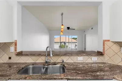 7835 Regal Heron Cir #202, Naples, FL 34104 - Photo 7