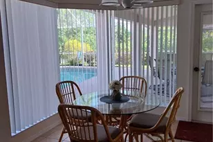 449 Dundee Ct, Naples, FL 34104 - Photo 17