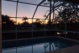 449 Dundee Ct, Naples, FL 34104 - Photo 33