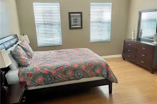 5601 Cove Cir, Naples, FL 34119 - Photo 25