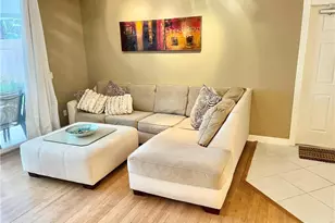 5601 Cove Cir, Naples, FL 34119 - Photo 15