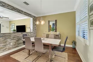 3402 Tigris Ln, Naples, FL 34119 - Photo 11