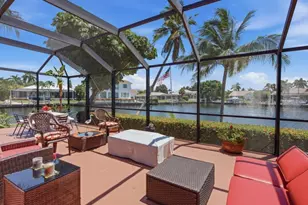 197 Gulfport Ct, Marco Island, FL 34145 - Photo 19