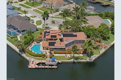 197 Gulfport Ct, Marco Island, FL 34145 - Photo 39