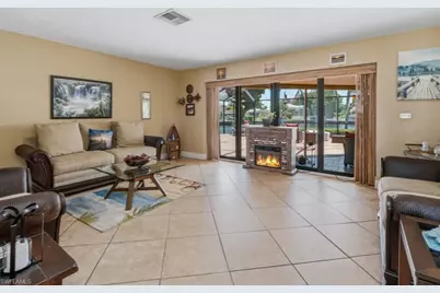 197 Gulfport Ct, Marco Island, FL 34145 - Photo 3