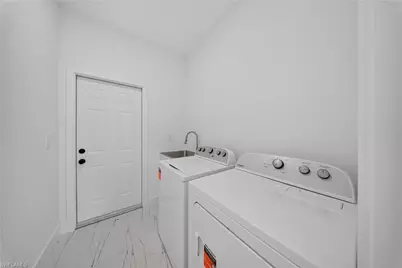 2606 63rd St W, Lehigh Acres, FL 33971 - Photo 31