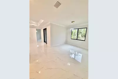 4371 47th Ave NE, Naples, FL 34120 - Photo 9