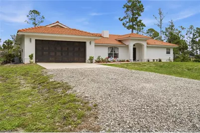 3021 14th Ave SE, Naples, FL 34117 - Photo 3