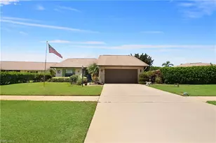 104 Brittany Ct, Naples, FL 34112 - Photo 3