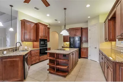 3155 Santorini Ct, Naples, FL 34119 - Photo 13