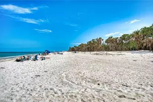 1 Bluebill Ave, Naples, FL 34108 - Photo 27
