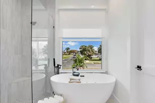 138 Greenbrier St, Marco Island, FL 34145 - Photo 25