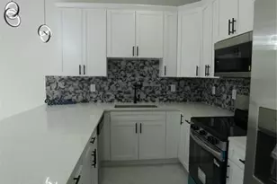 379 Selkirk Ave, Lehigh Acres, FL 33974 - Photo 5