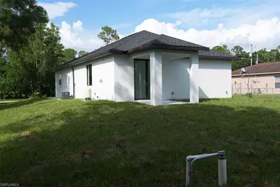 379 Selkirk Ave, Lehigh Acres, FL 33974 - Photo 21