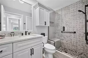 3123 Futuna Ln, Naples, FL 34119 - Photo 21