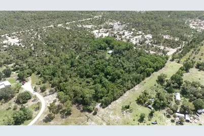 630 Pioneer Trl, Naples, FL 34117 - Photo 5