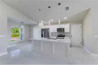 1962 Leghorn St, Lehigh Acres, FL 33972 - Photo 9